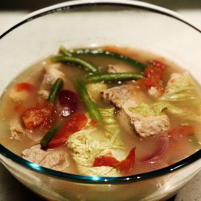 Filipino-Sinigang-na-Baboy-